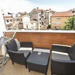 Kaan Apartment