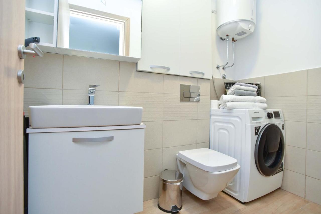 Kaan Apartment Budva