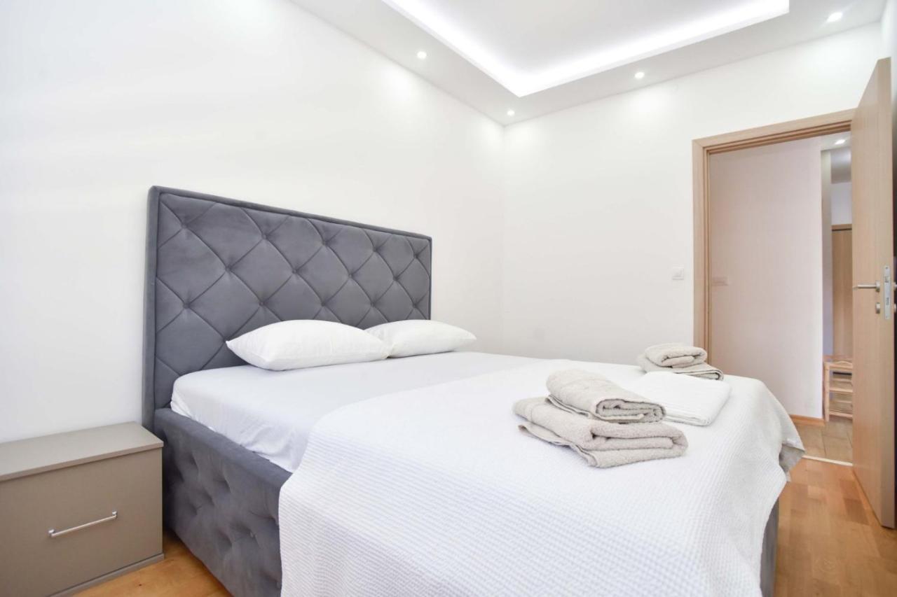 Kaan Apartment Budva